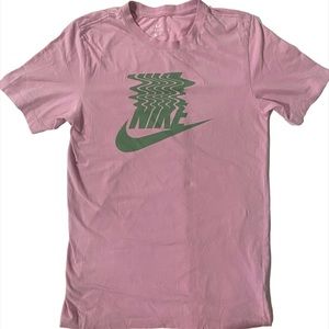 Nike vibes pink with green logo t-shirt men’s S